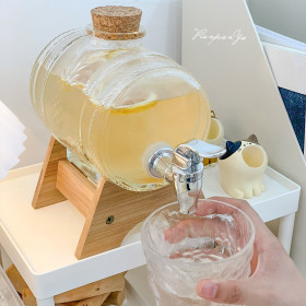Bouteille de vin à bulles en verre pour la maison